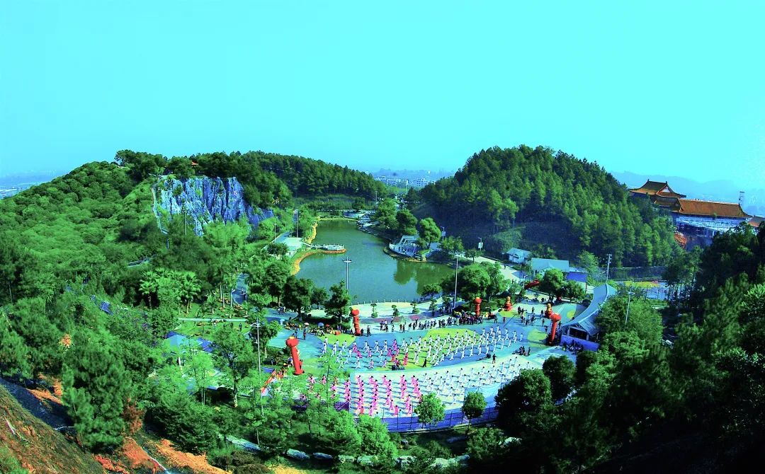 广西平南一日游必去景点,平南佛子岭旅游康养度假区