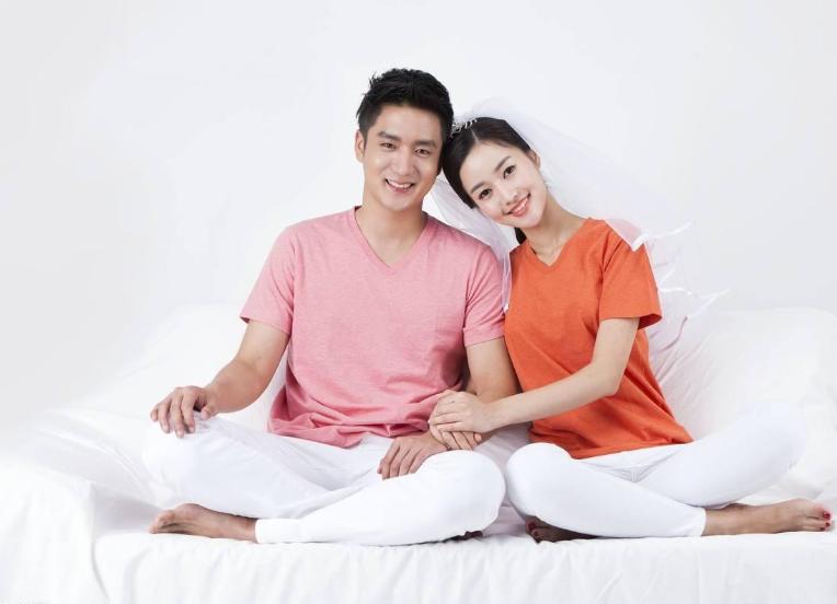 洗澡时掉头发是什么原因,洗澡时掉发严重是什么原因