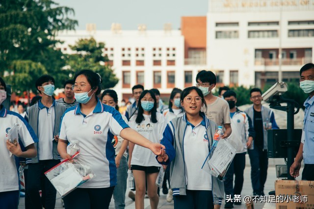 高考470的河北省女生选什么专业好,高考报考志愿女生选什么专业好