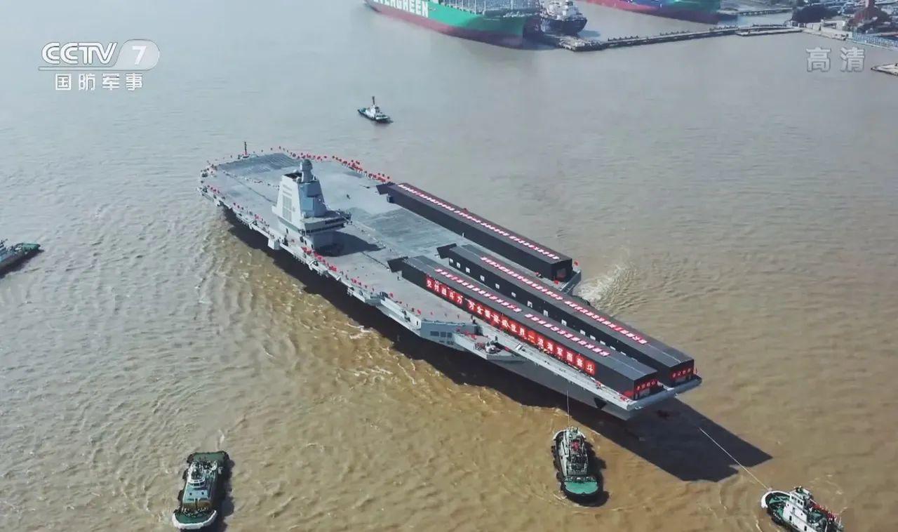 2025中国海军主力舰艇全图,2021年中国海军现役全部舰艇列表