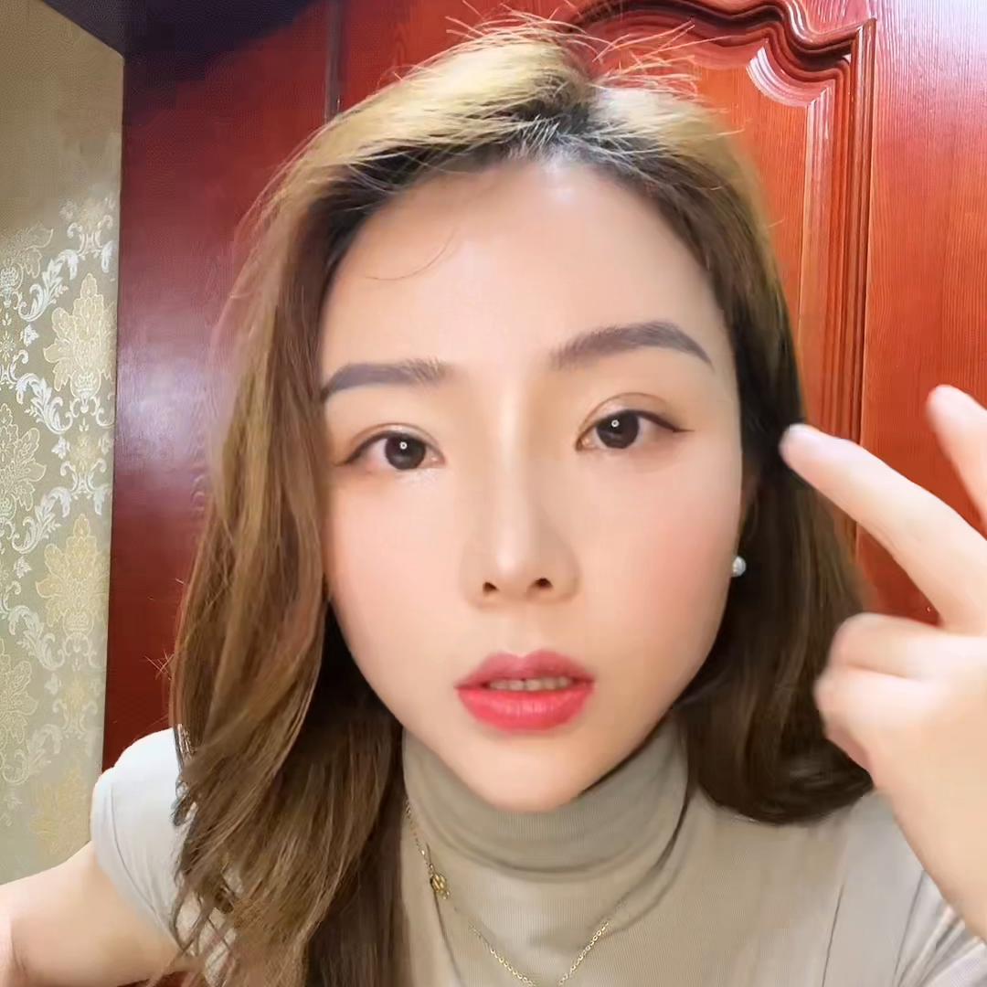 超简单的日常化妆教程,妆容教程日常化妆