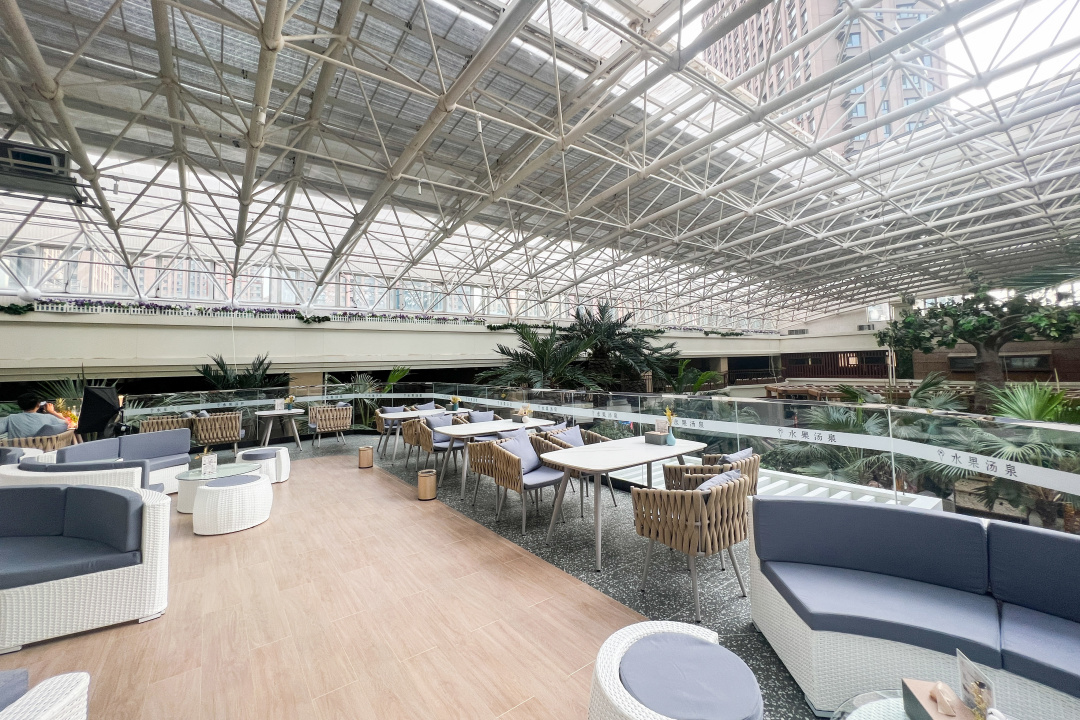 吃喝玩一体的天然温泉酒店,银河天然温泉洗浴和汗蒸