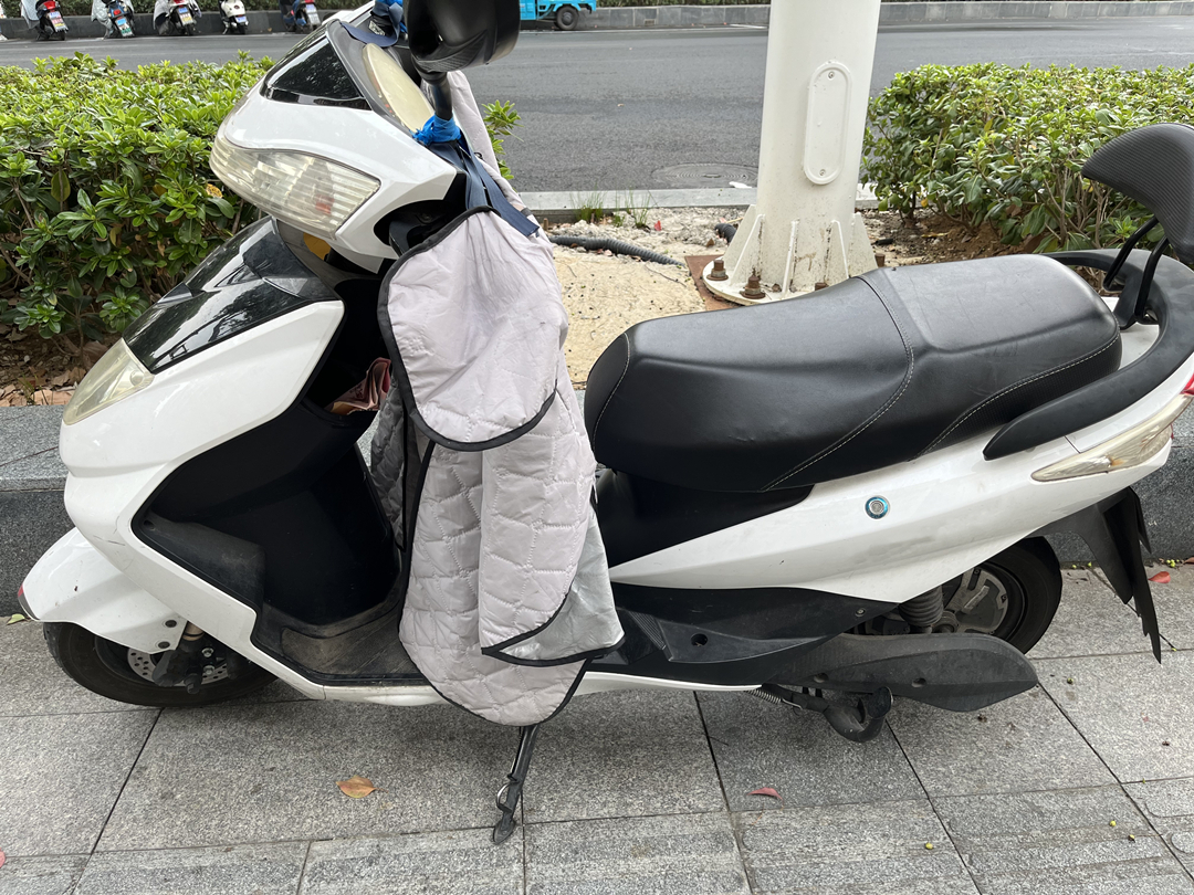 72v45ah电池能跑多远,72v45ah的电池充电功率是多少