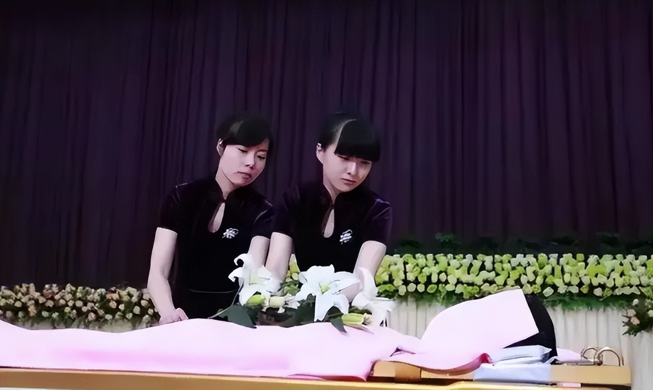 85后入殓师：每年处理5000具遗体，从不参加婚礼，亲妈嫌弃不吉利