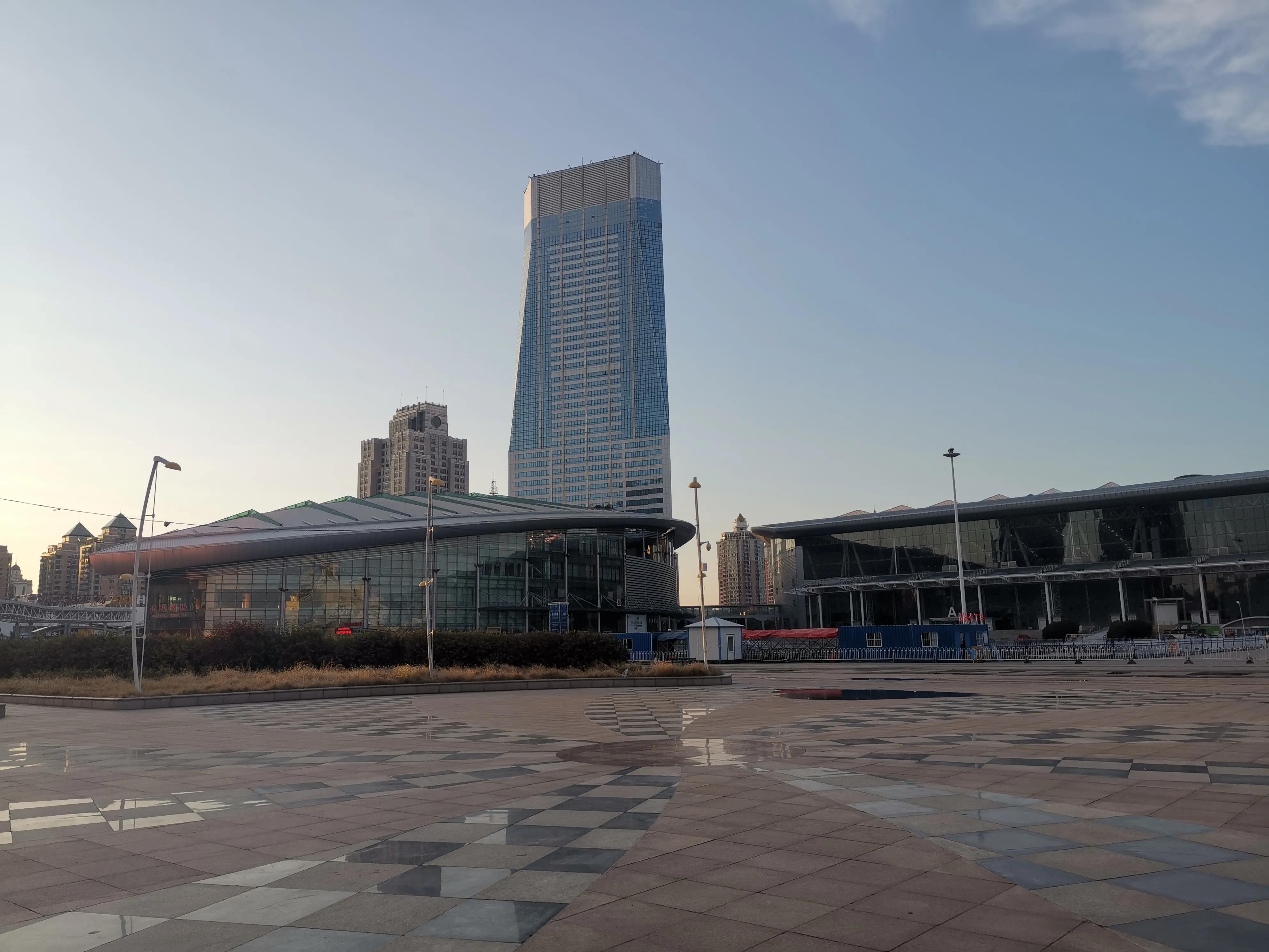 哈尔滨松北国际会展中心近况,哈尔滨会展中心哪能看见大屏幕