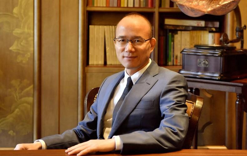 上海富豪郭广昌：花45亿买“酒”，4个月豪赚60亿，今身价8064亿