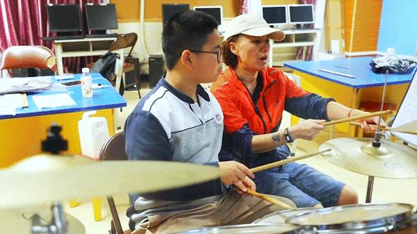 前方高能校园歌手演唱瞬间,前方高能校园