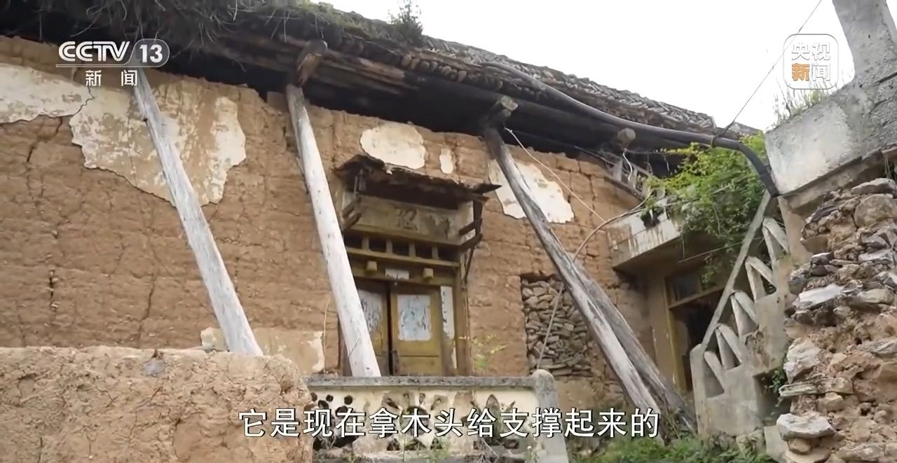 汶川大地震活下来卖樱桃的男孩,2008汶川地震活下来的人