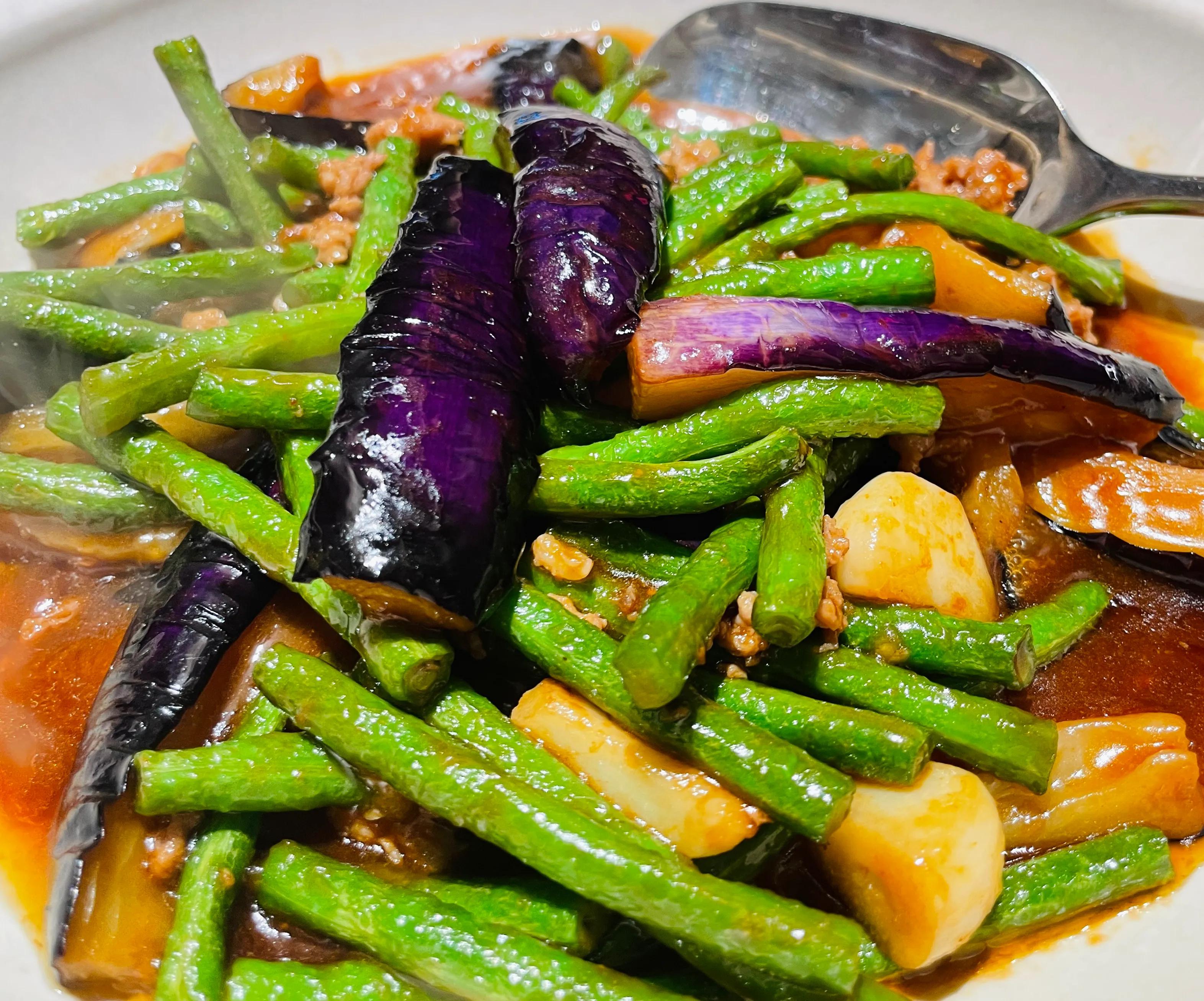 这家在南宁开十家店的广西特色菜餐馆,出品味道如何?