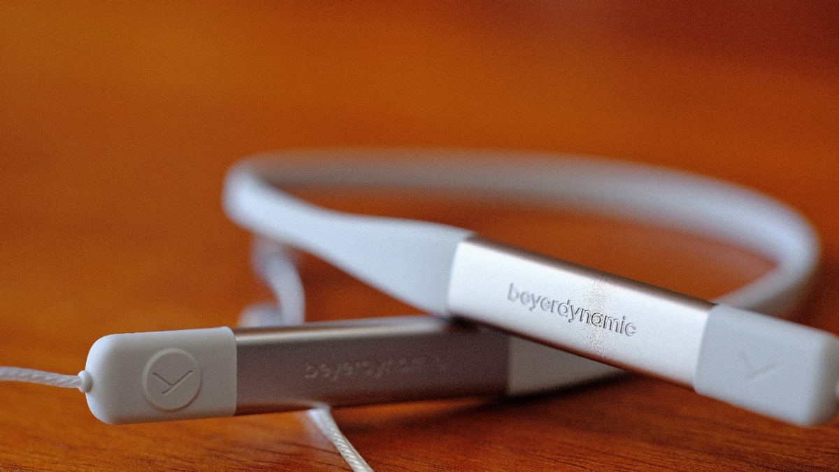 拜亚耳机横评,拜亚耳机值得入手吗