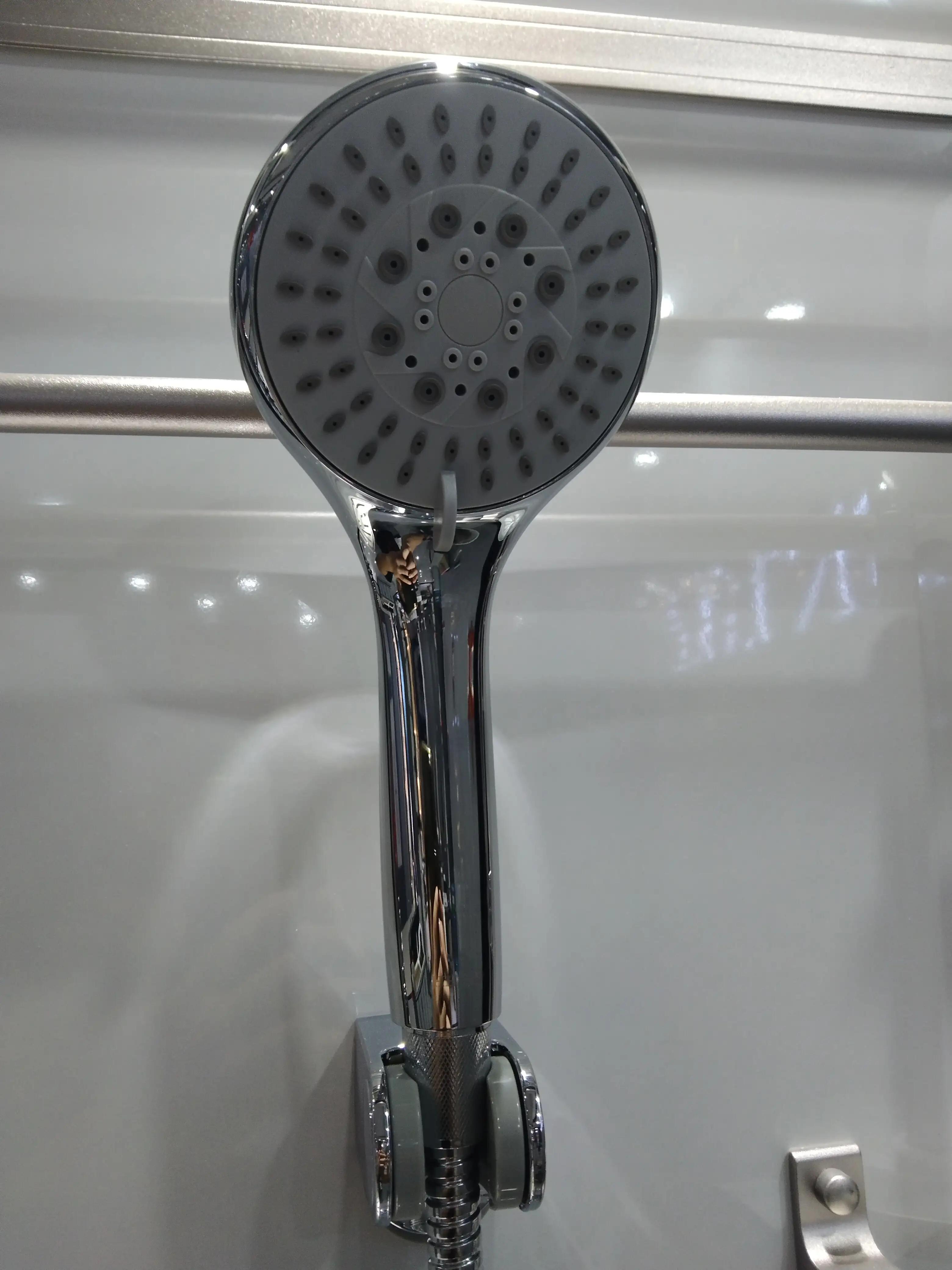 装修浴室漏水怎么办,淋浴混水阀出水小怎么回事