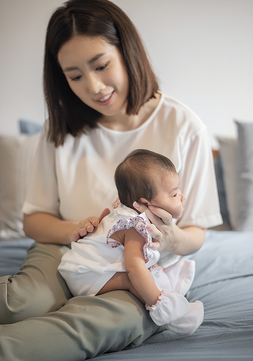 打嗝不止6妙招帮你轻松解决,新生儿吃奶后打嗝不止怎么办