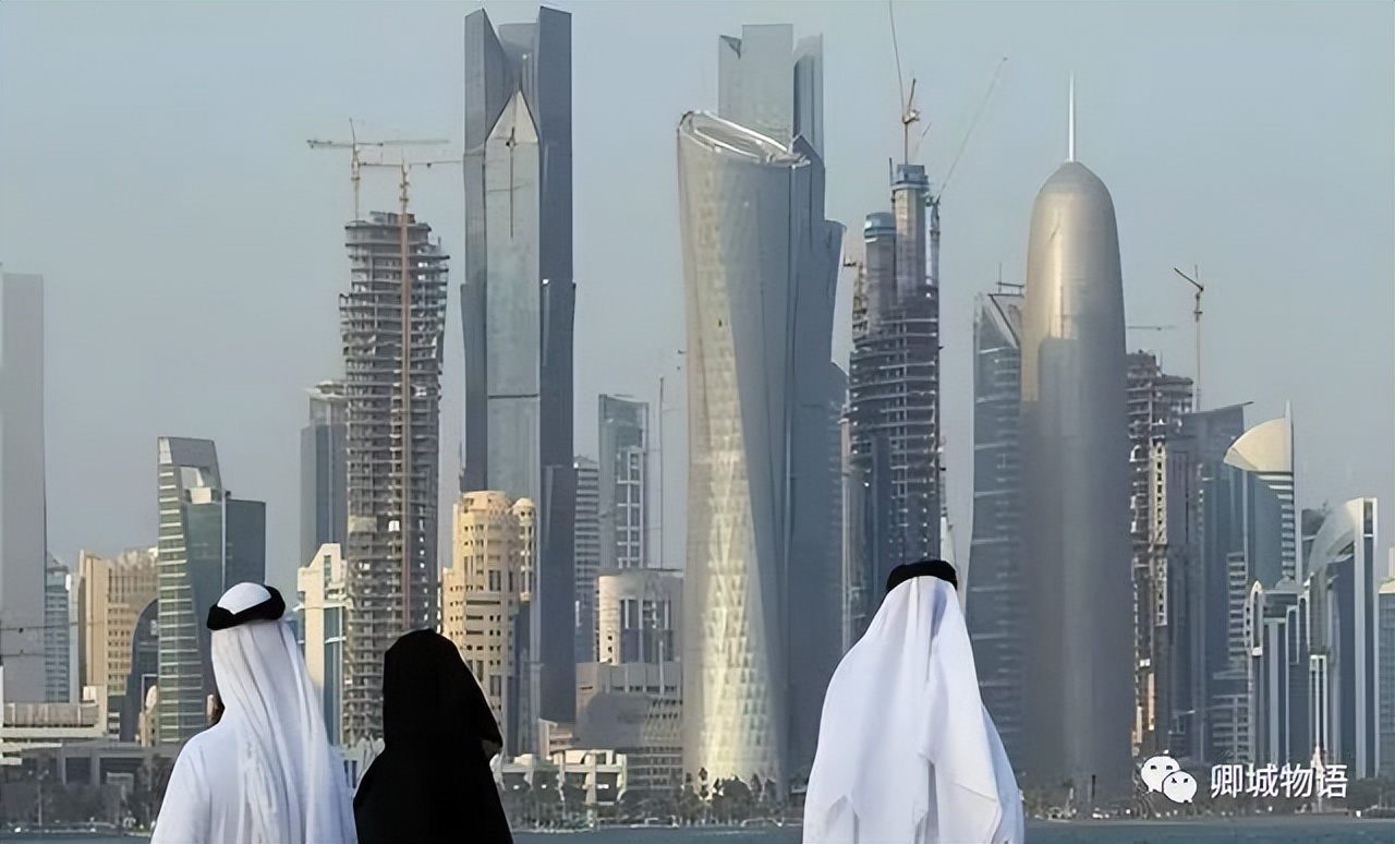 卡塔尔世界杯镜头出现女球迷,世界杯为什么看不见观众席