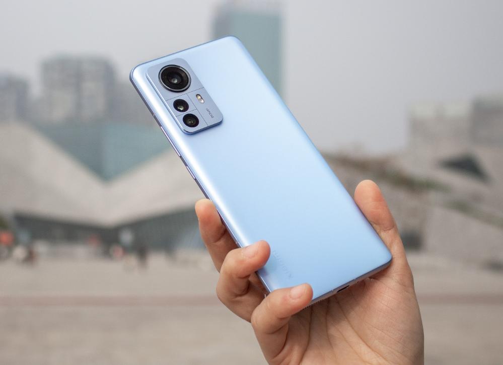 2021小屏旗舰手机有哪些,性价比最高的直屏旗舰推荐