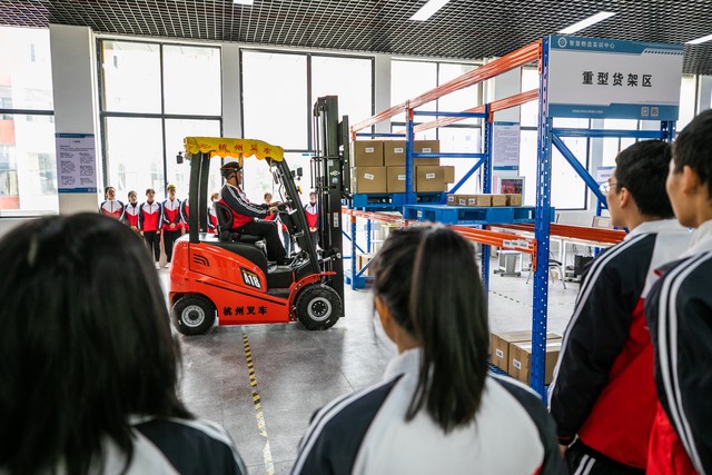 中职会计专业教学标准,高职院校会计专业培养目标