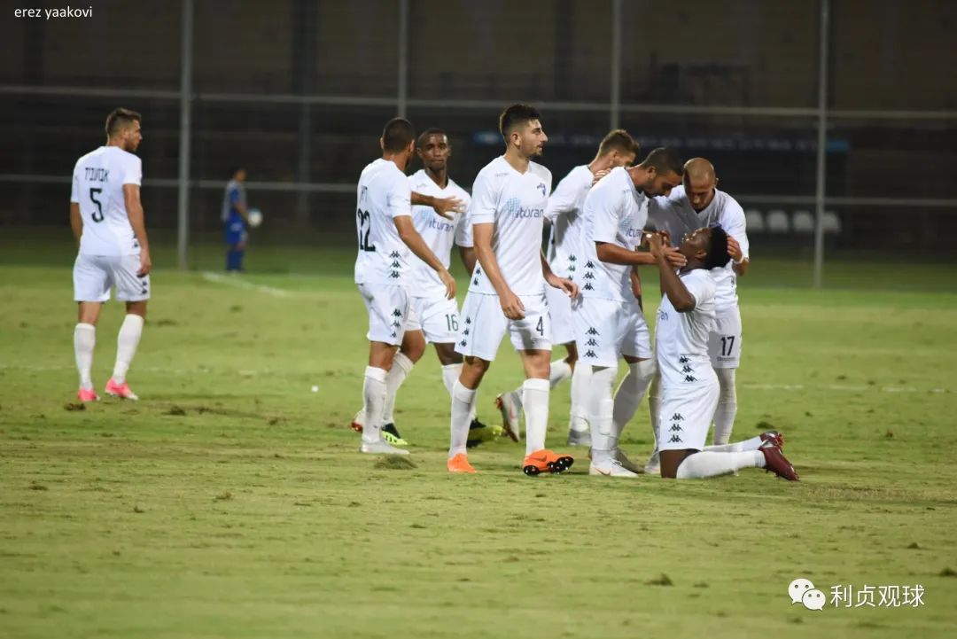 菲尔特vs沃尔夫斯堡比分预测,比勒菲尔德vs菲尔特比分