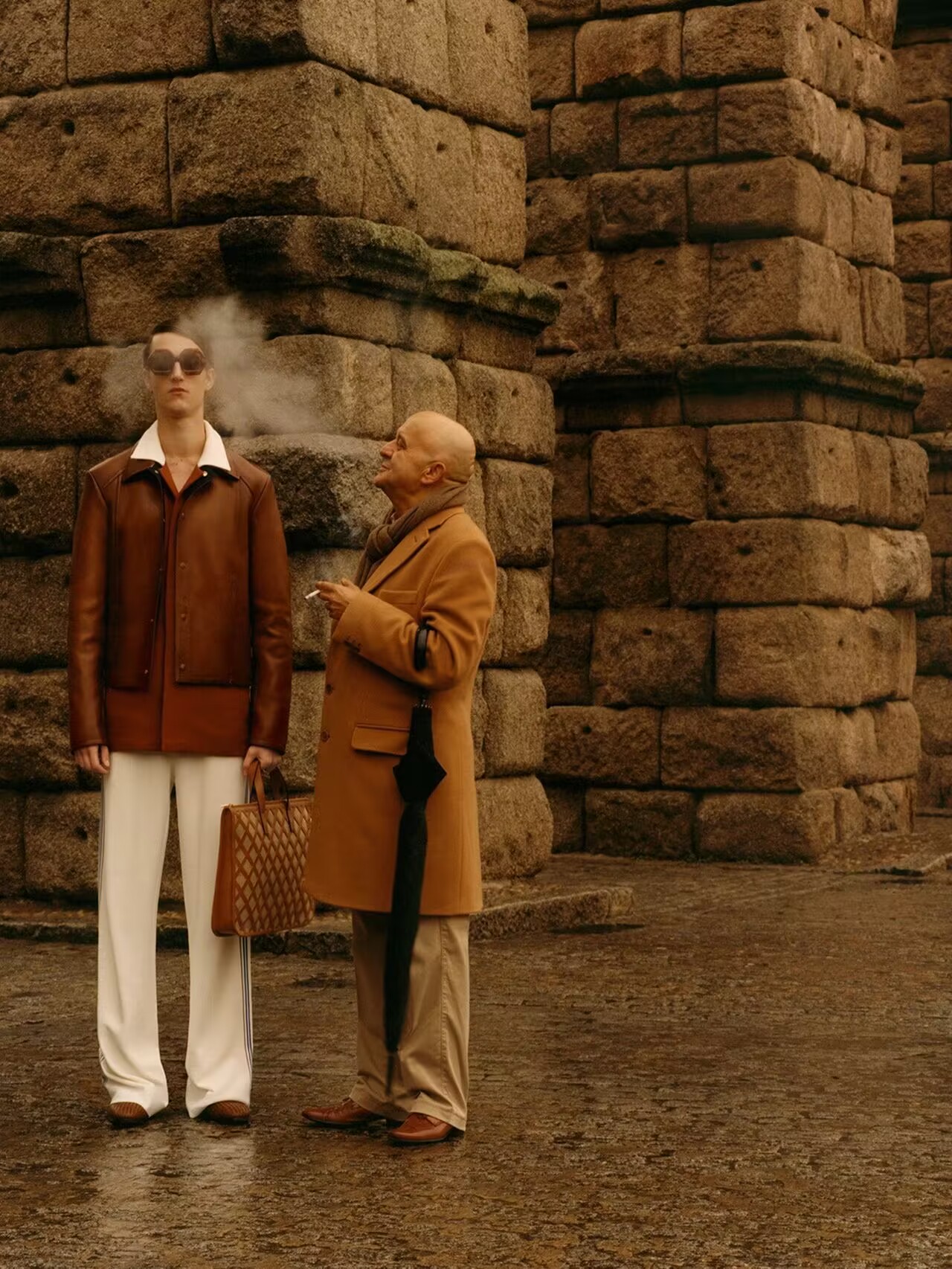 全网在找的Loewe2015男包