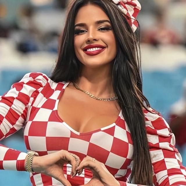 克罗地亚泳装秀女性超模,克罗地亚身材