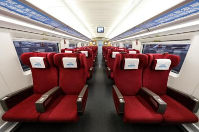 高铁灯光设计,高铁人性化设计