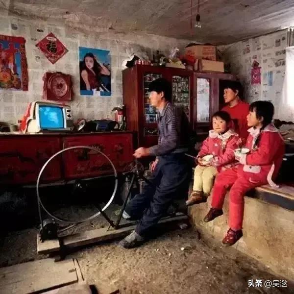 70年代一台12寸黑白电视430元，放到现在相当于多少钱？