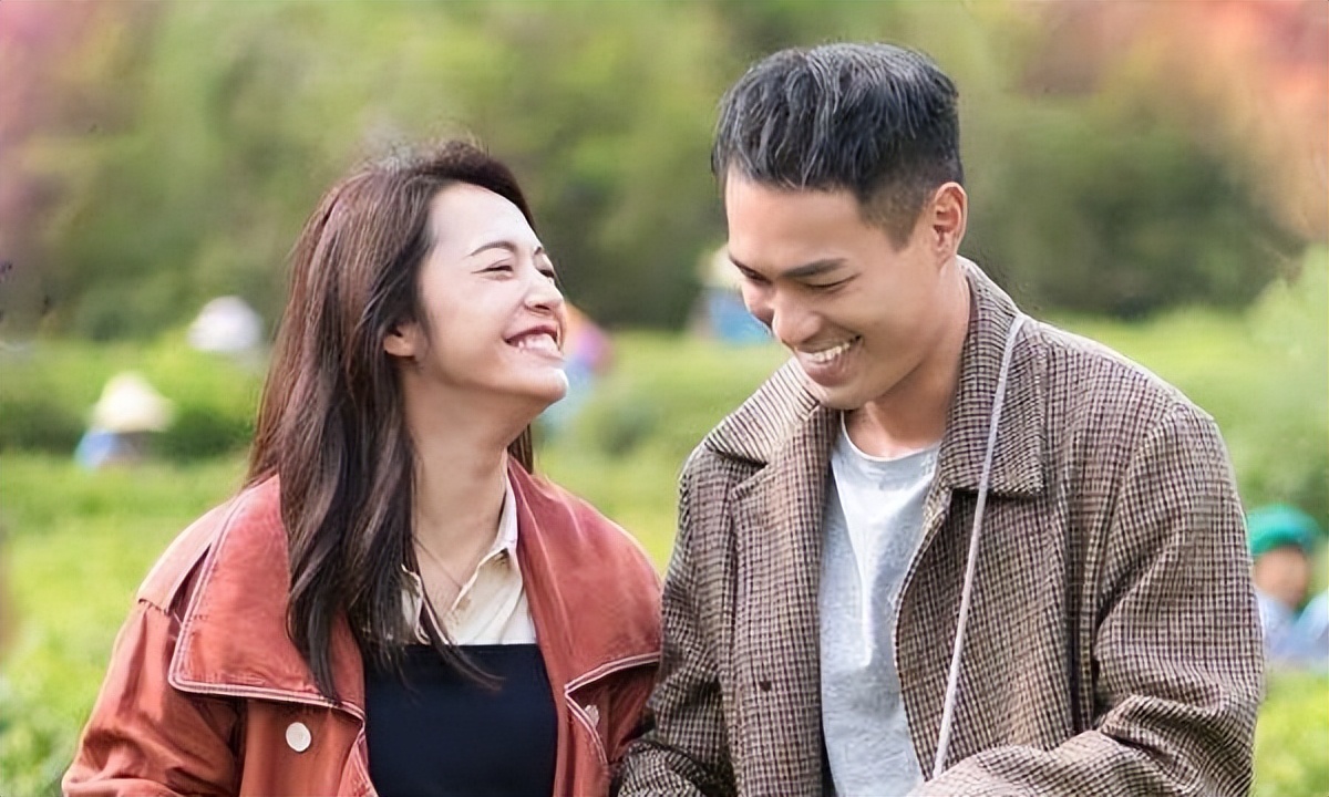 明明很帅自己却觉得很丑,明明很帅却打扮很丑