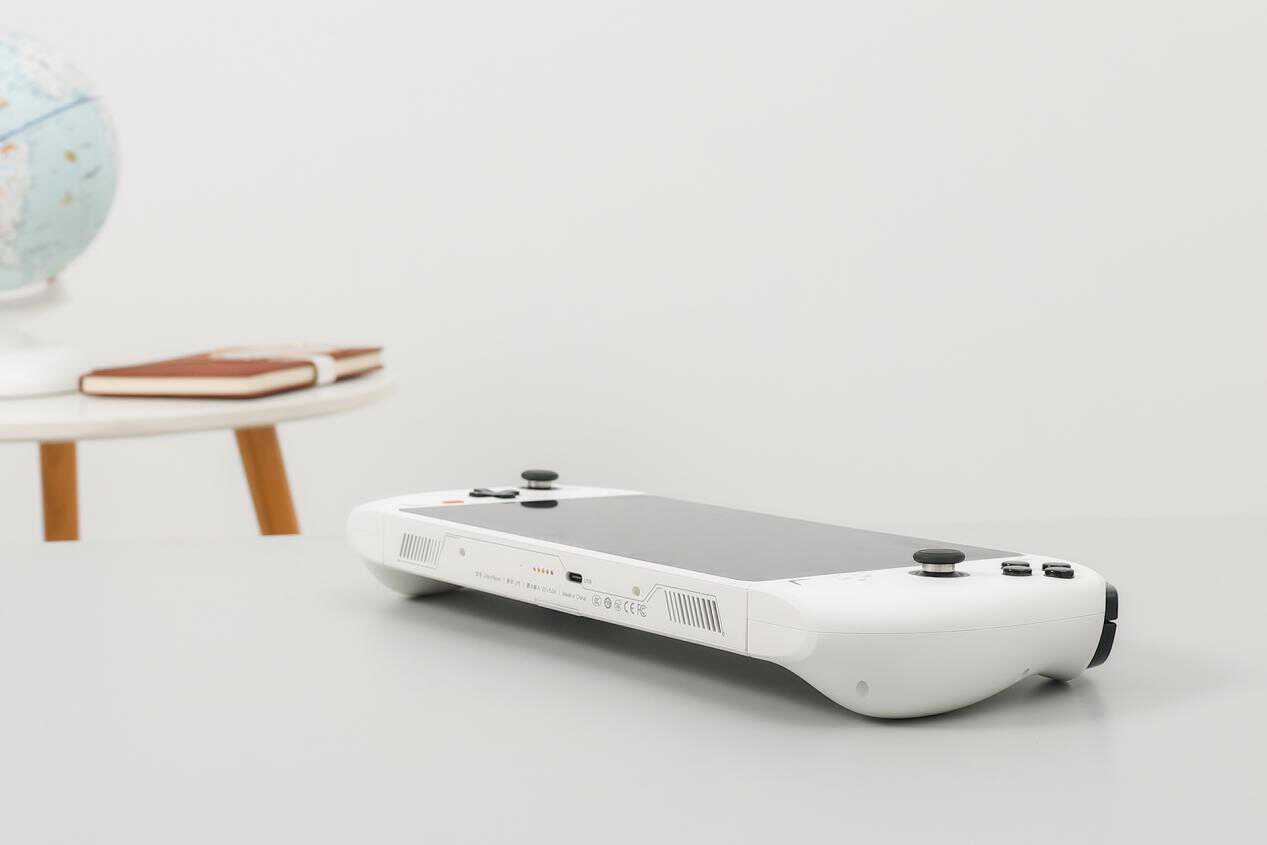 畅玩3a游戏掌机,壹号本游戏掌机mini能玩的3a大作