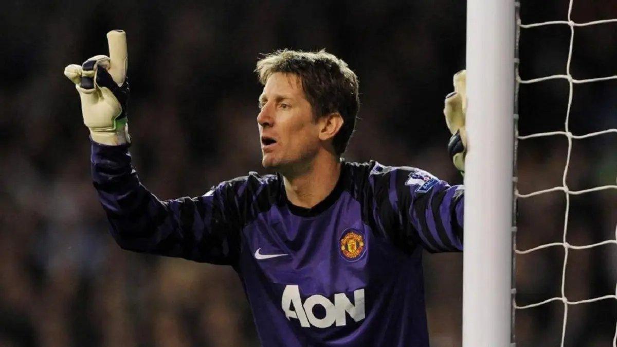 曼联引援荷兰边锋,英超曼联的荷兰籍前锋