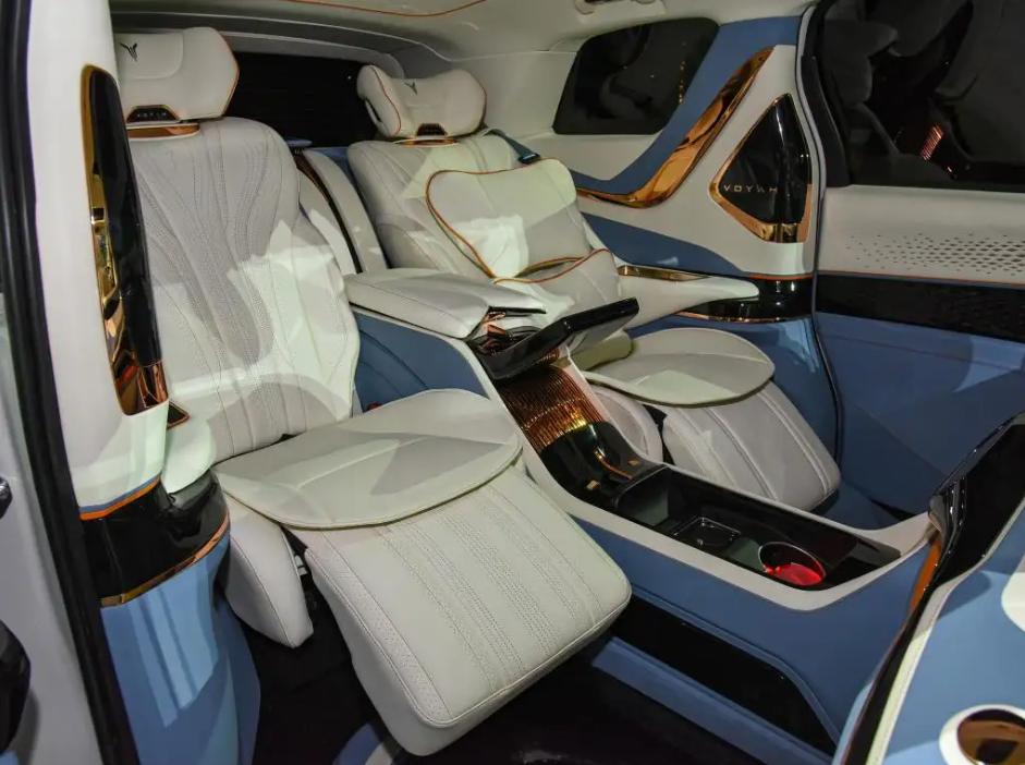 岚图梦想家和岚图free哪个更智能,岚图梦想家降价了么