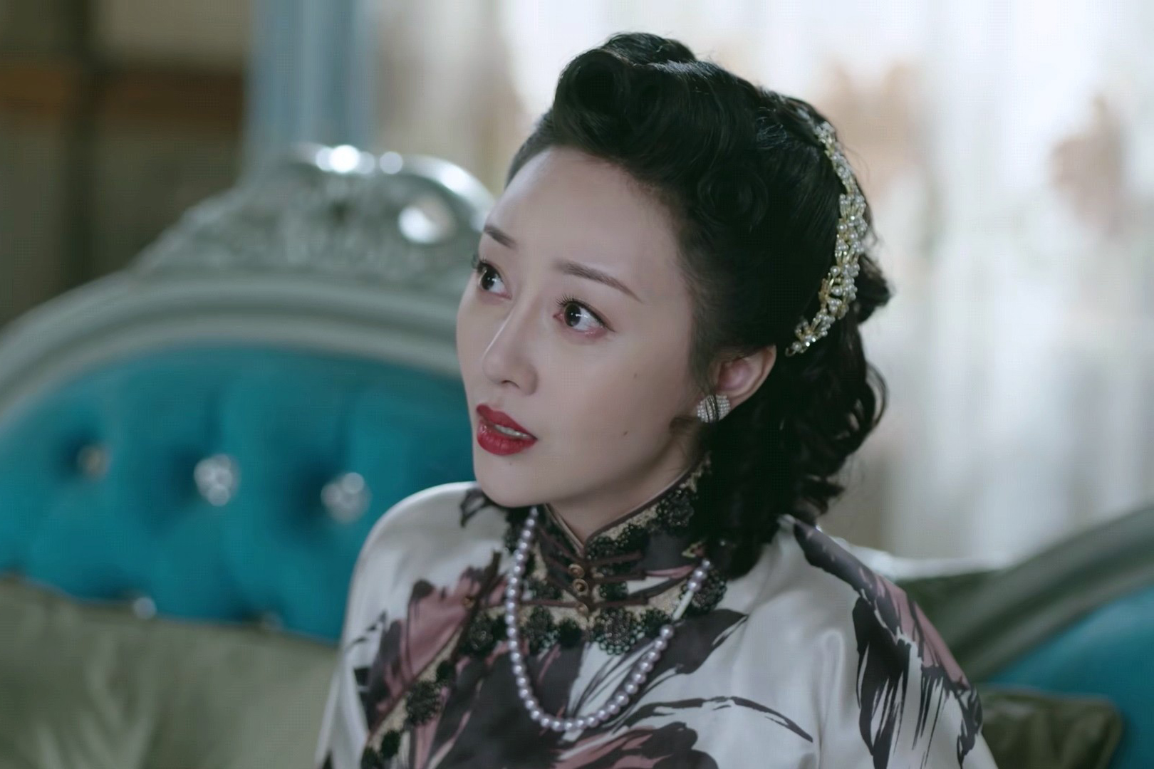 流光之城容家是被谁灭门的,流光之城容定坤有几位姨太太