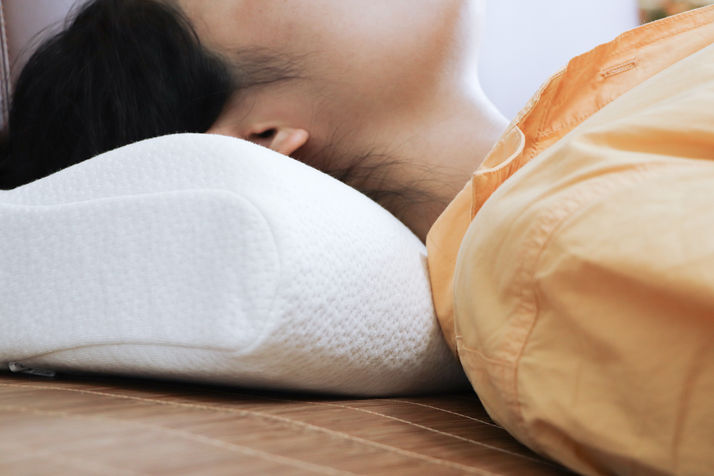 自动调节高低智能枕头,自动调整高度的枕头