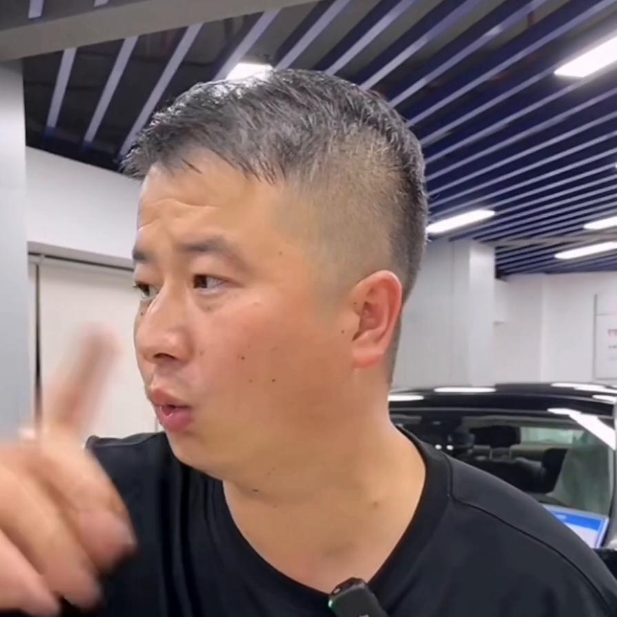 超过10万公里的奔驰e,几千公里的奔驰e