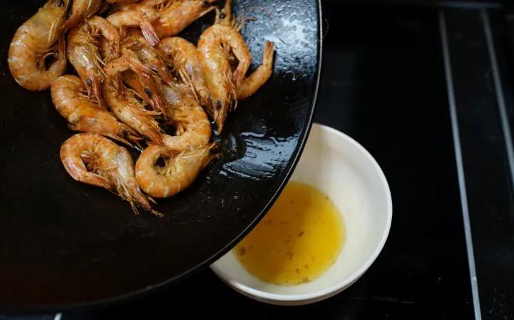 老年人别太节俭多补充这几种食物,建议中老年别太节俭多吃这五种菜