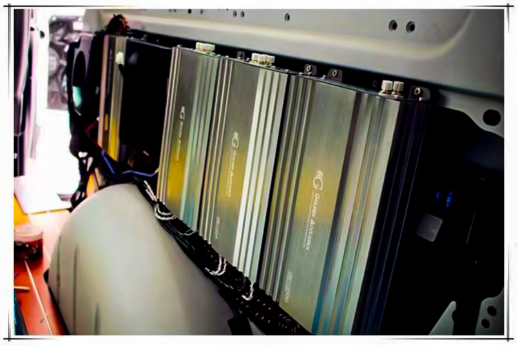 上海高性价比奔驰威霆音响改装,奔驰威霆音响调节最佳效果