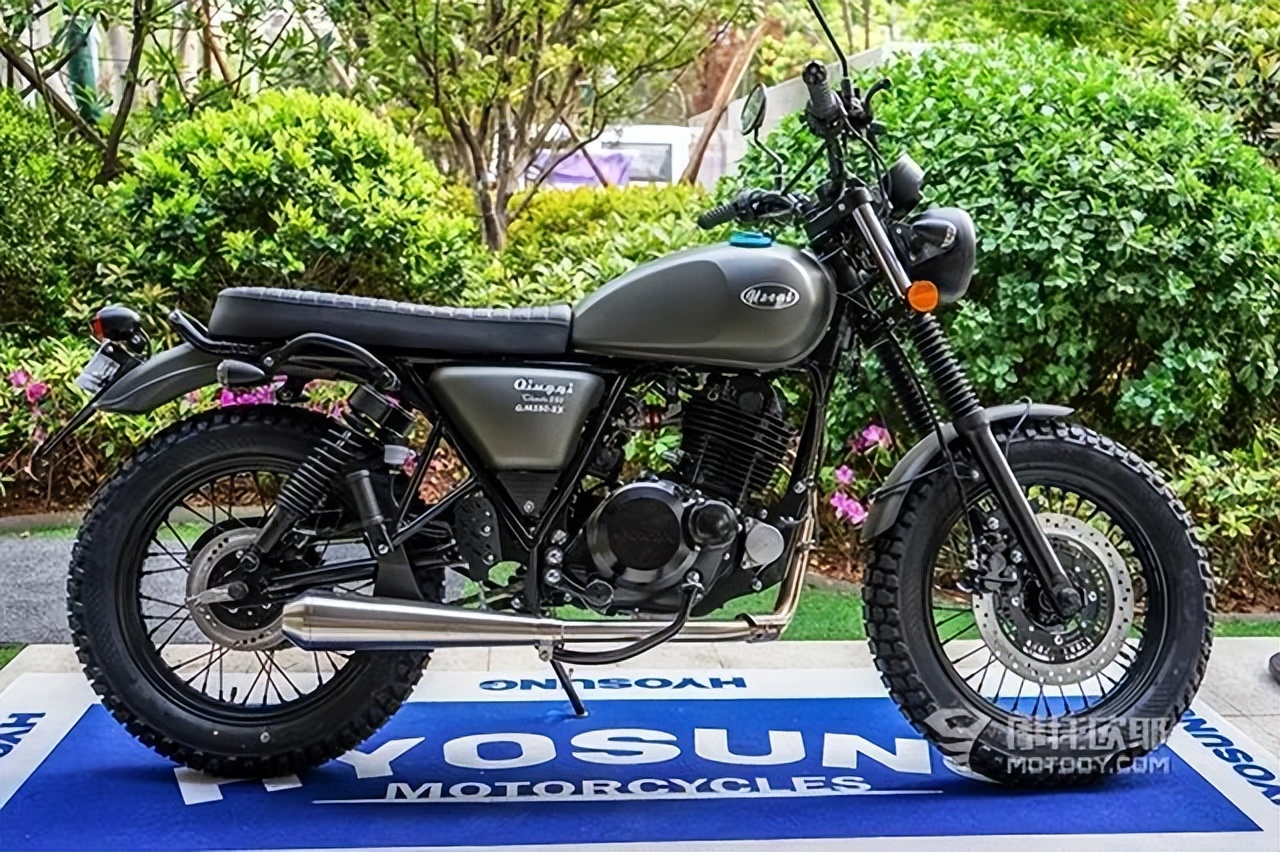 骁胜驯风300单座,骁胜驯风300座高