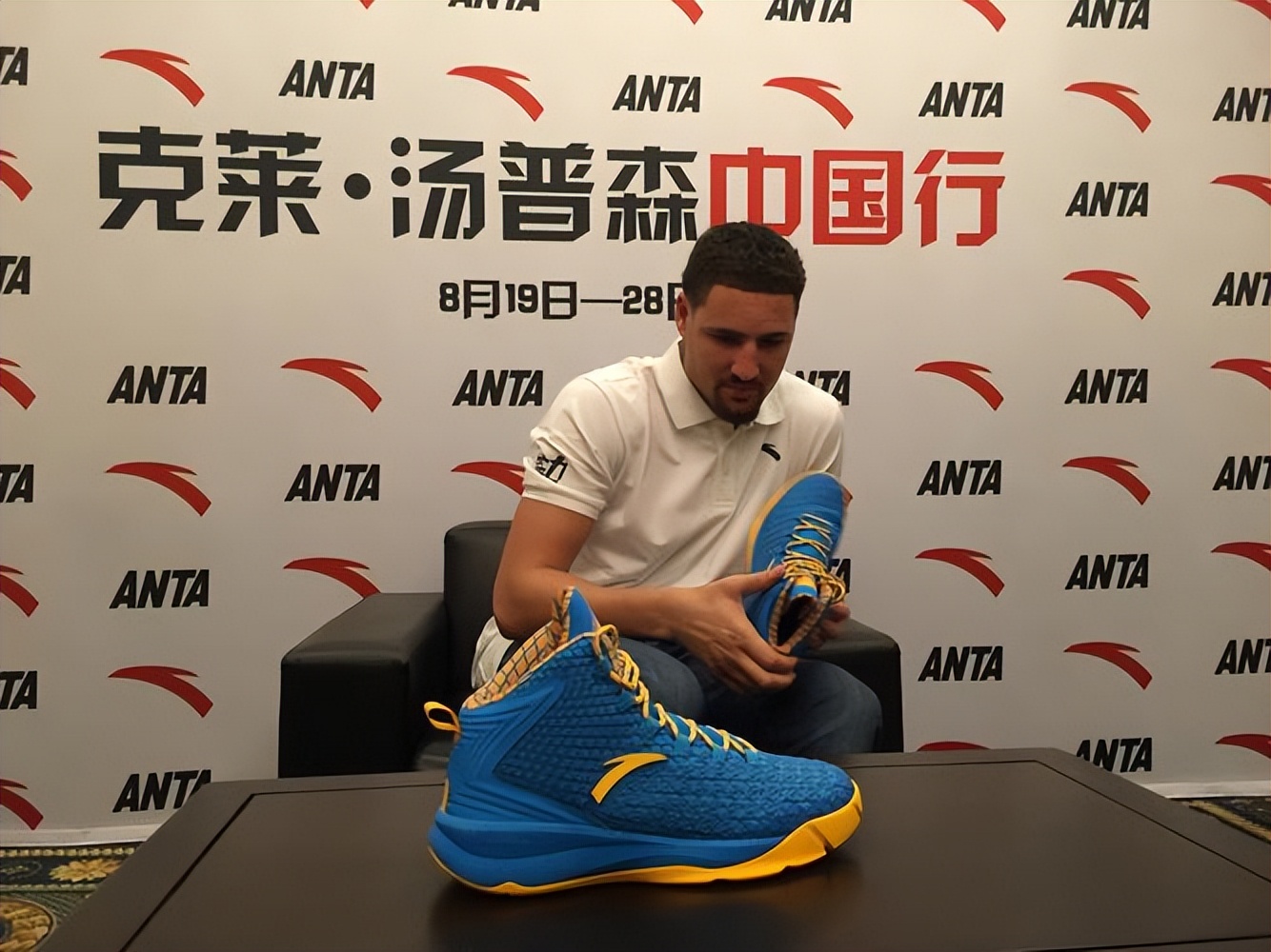 安踏收购fila在哪一年,安踏官宣签约欧文李宁