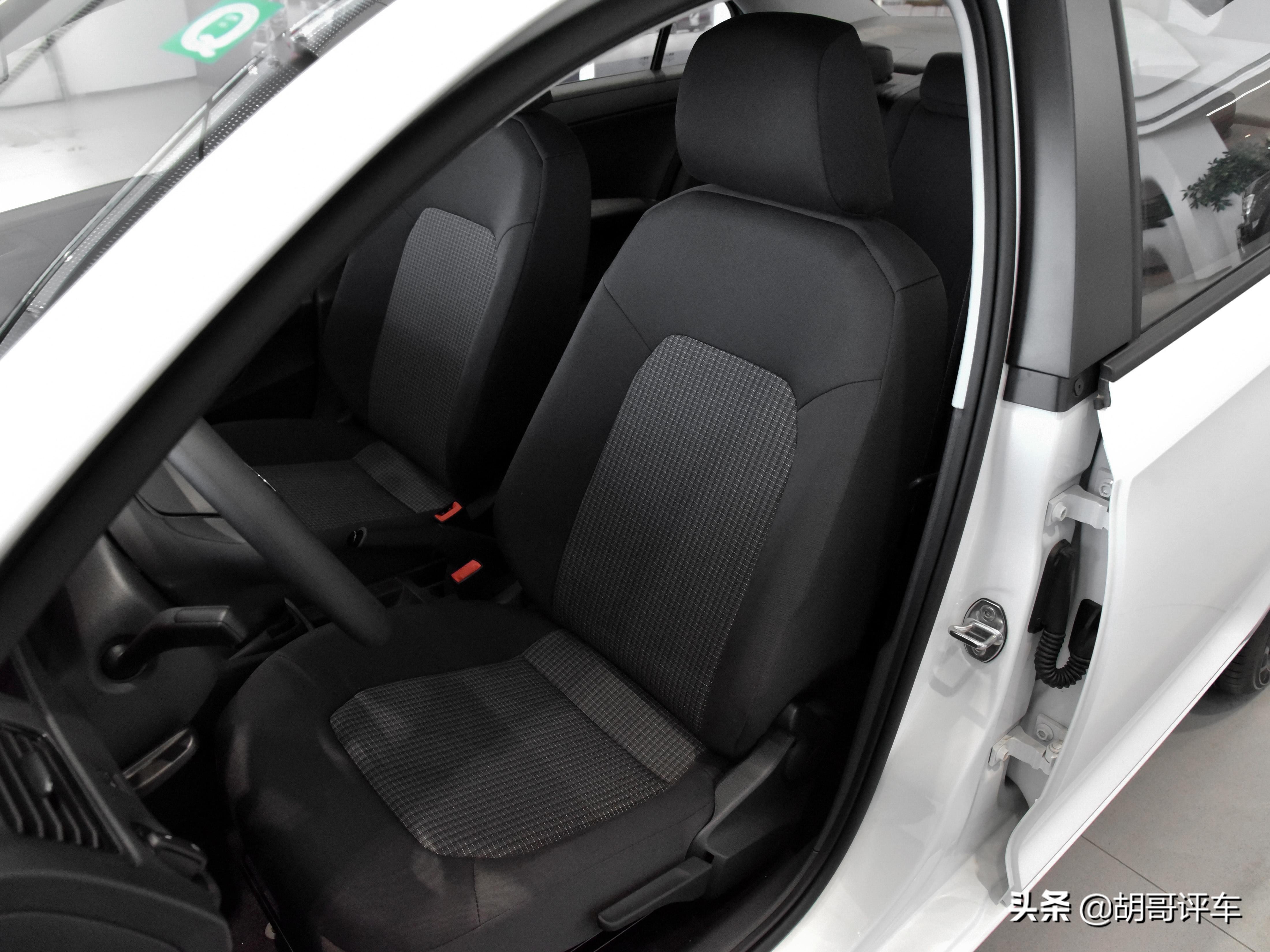 合资轿车大众桑塔纳新款,合资紧凑型的轿车