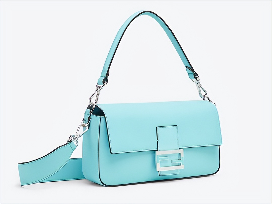 2022年年度最佳包包,2022年最流行的最简约手提包