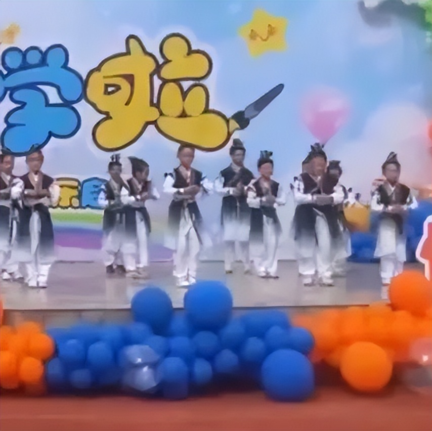 五星小学开学典礼,五星小学南门坝分校2014级