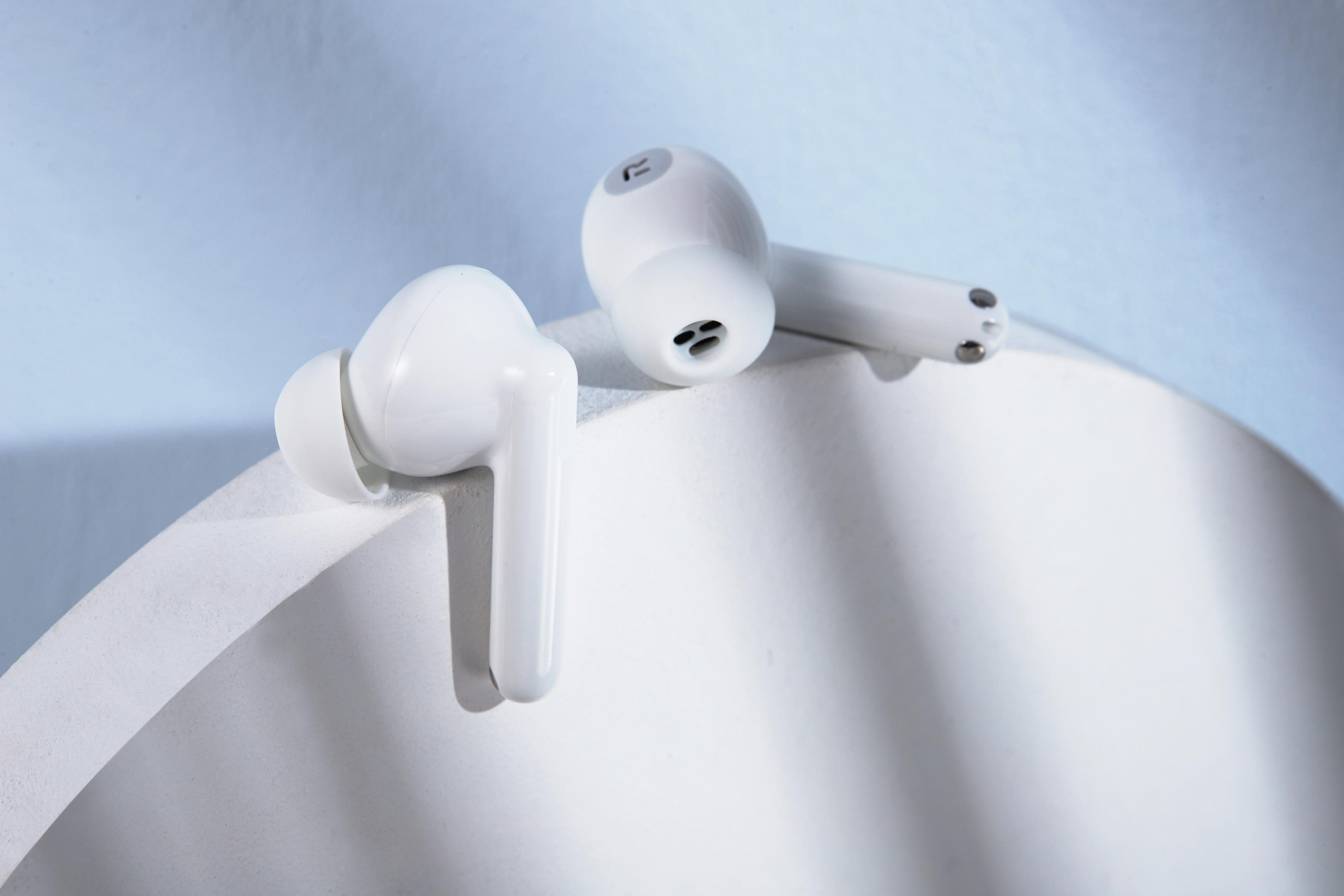 哪个头戴式蓝牙耳机最值得购买,最具性价比的头戴式蓝牙耳机推荐