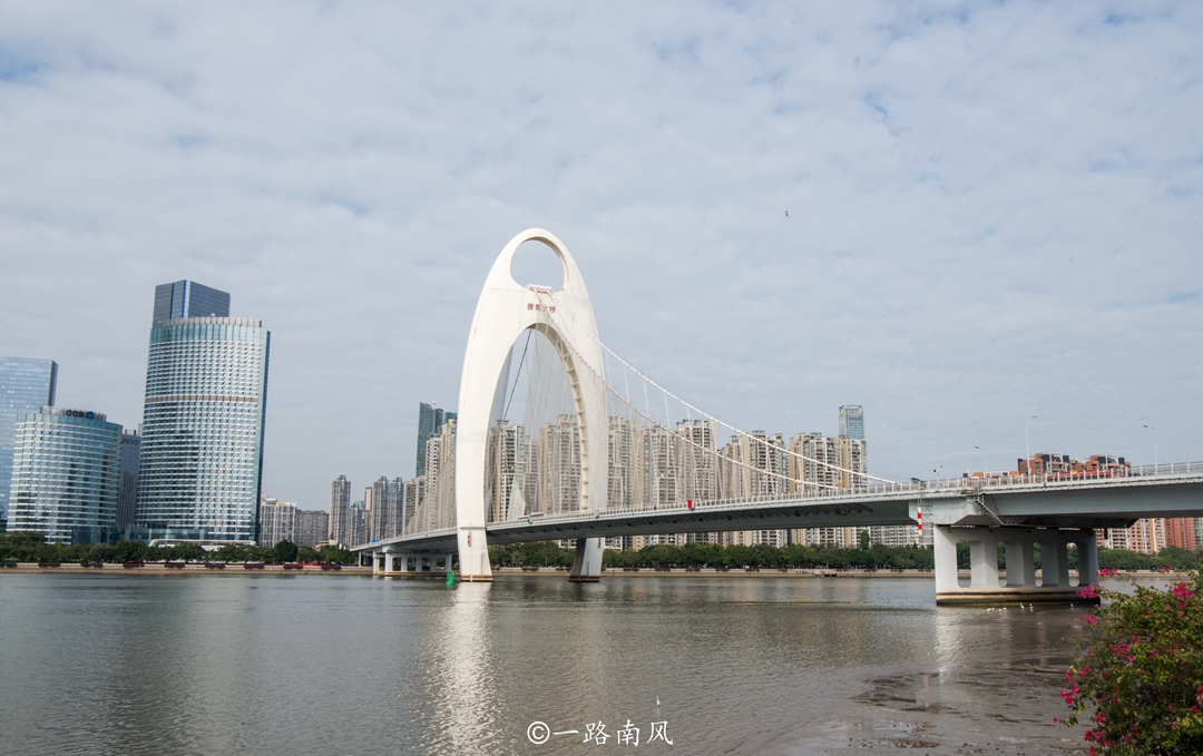 海珠区的城中村全景,海珠区全是城中村
