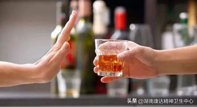 缓解酒瘾的最有效方法,几天不喝酒可以戒除酒瘾