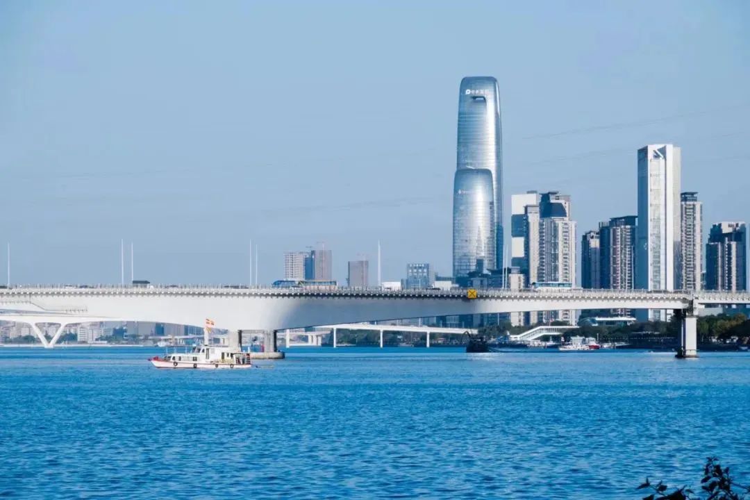 第一批「旅游特种兵」已到达广州,攻略整理完毕!