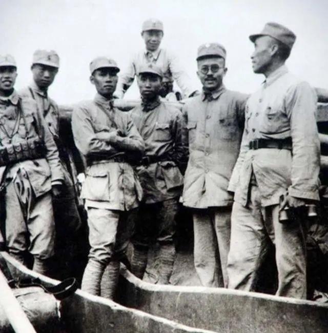 左权有多厉害?被国民*党**授予少将,主席:左权县永远保留