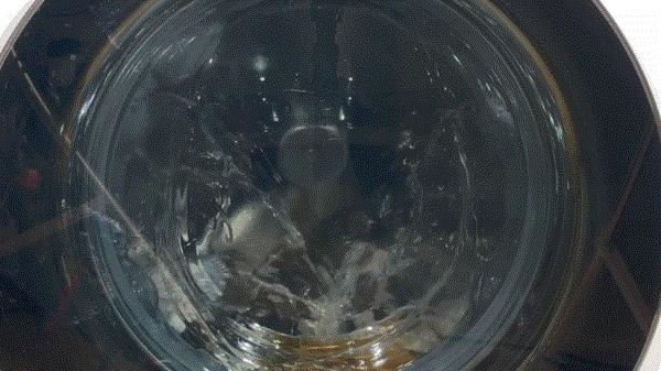 小户型买前必看的选购攻略,附LG新品小旋风洗烘一体机测评