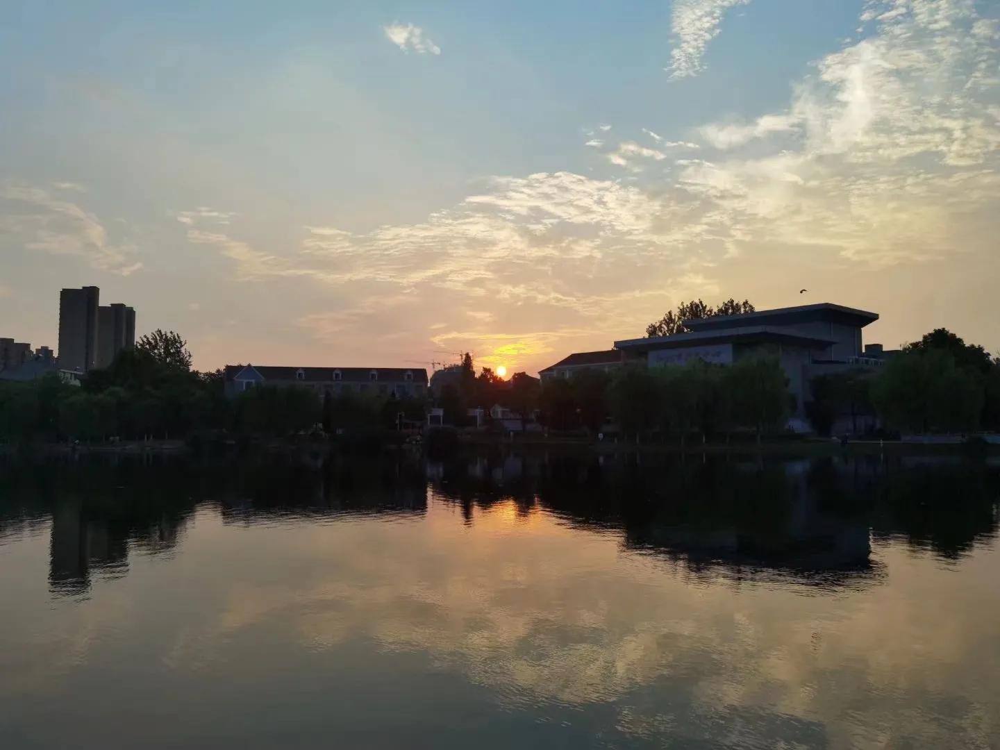 人生最大的财富是健康开心过好,人生最大的财富是健康的活着