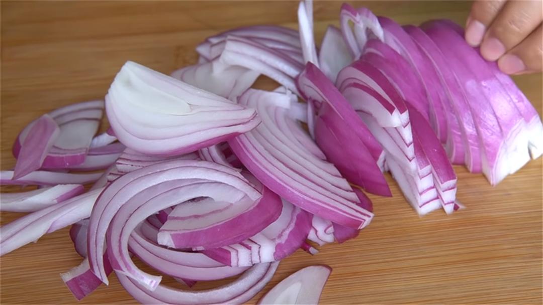 十种专治失眠食物是哪些,中老年人失眠多吃三样助眠菜