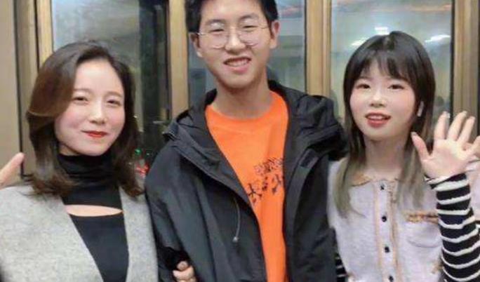 买家父亲首次发声，称14年父子情不如保安，亲姐姐的回复情商尽显