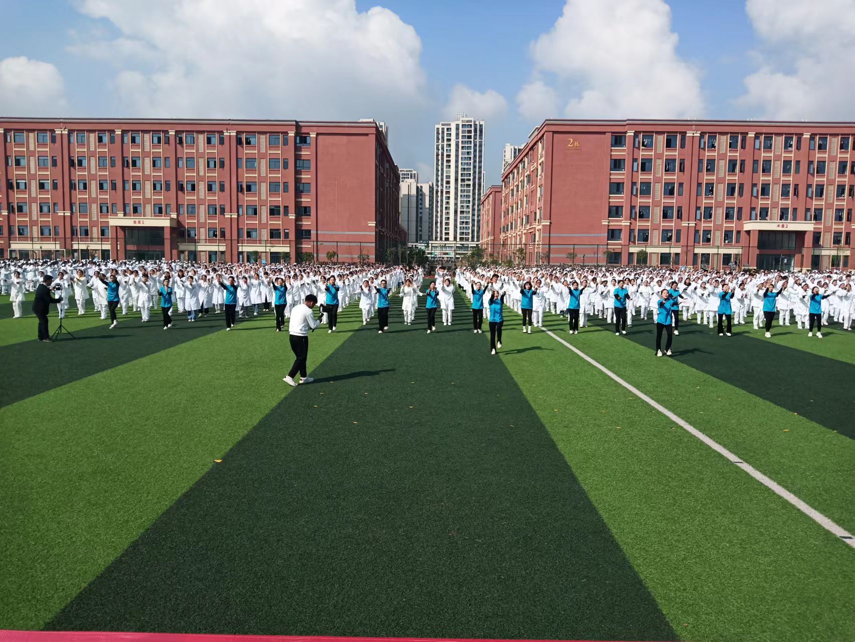 “创特提质、强校有我”——眉山卫校举行主题实践活动启动仪式