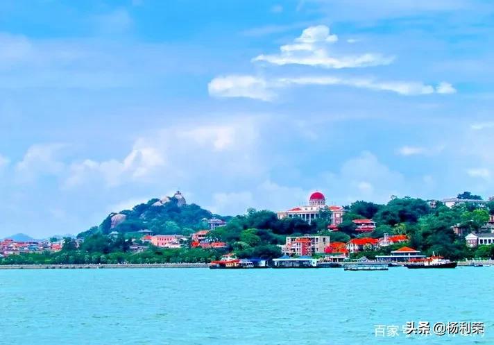 七律雪莲花的诗,七律长白山林海