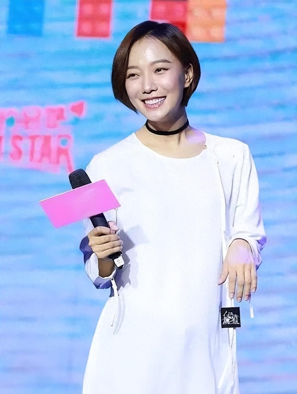 王珞丹脱戏,37岁的王珞丹有多迷人